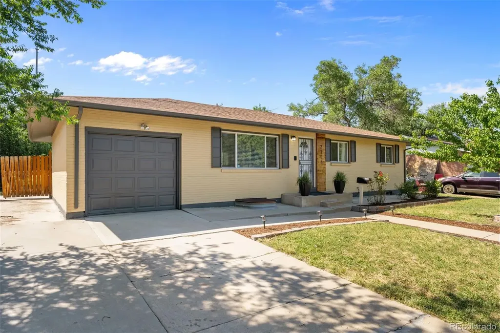 2203 Beech Court Golden CO 80401