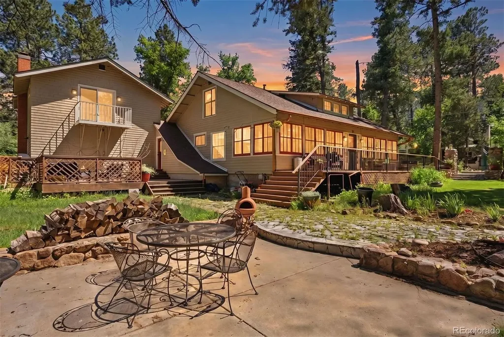 1515 W Cheyenne Road Colorado Springs CO 80906