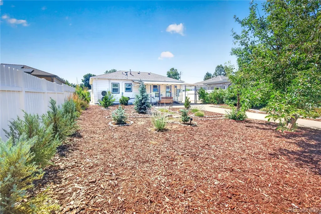 4574 Wyandot Street Denver CO 80211