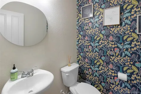 25380 E Aberdeen Drive Aurora CO 80016