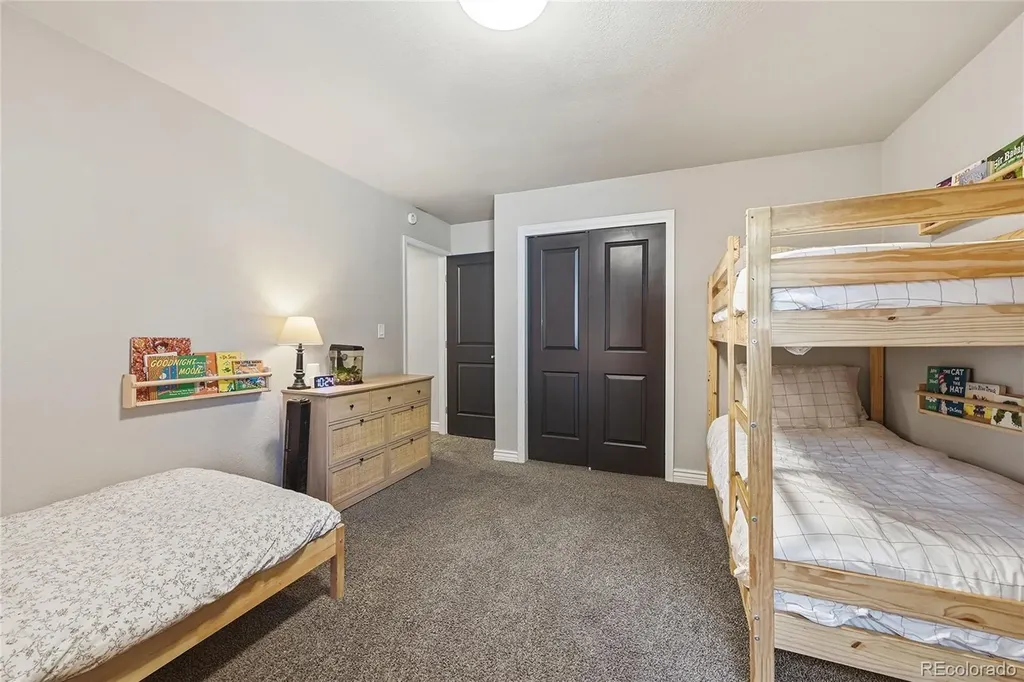 5404 Fossil Court Fort Collins CO 80525