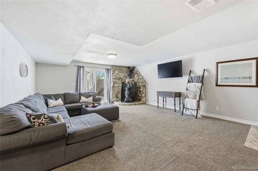 5404 Fossil Court Fort Collins CO 80525