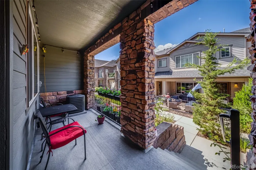 570 E Dry Creek Place Littleton CO 80122