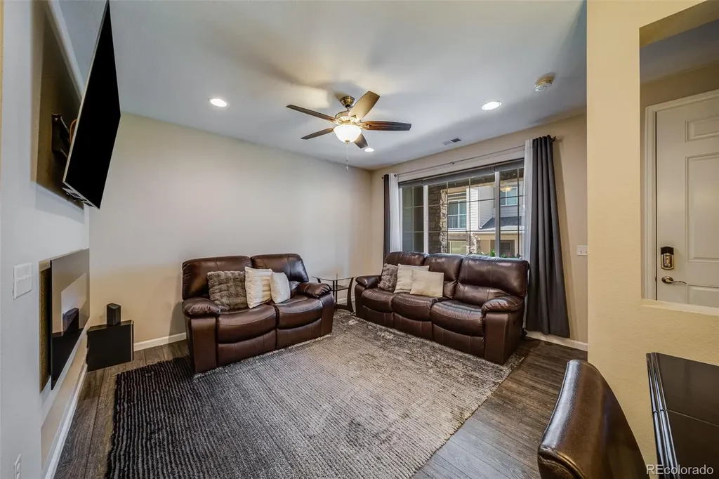 570 E Dry Creek Place Littleton CO 80122