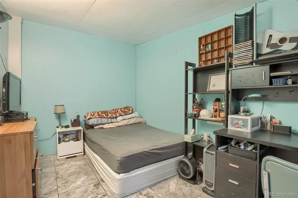 1910 S King Street Denver CO 80219