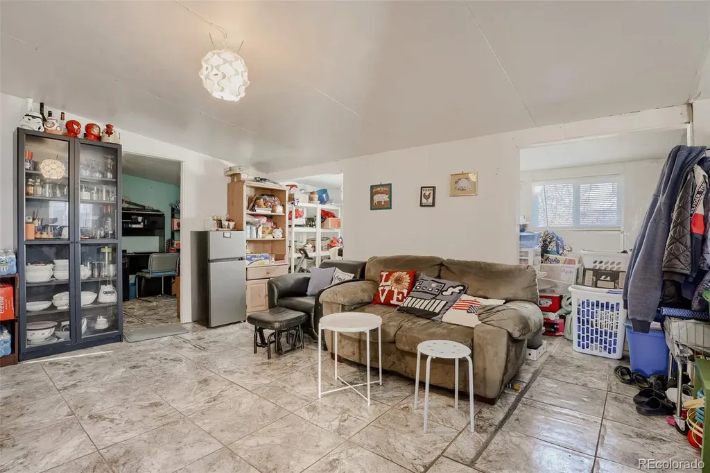 1910 S King Street Denver CO 80219