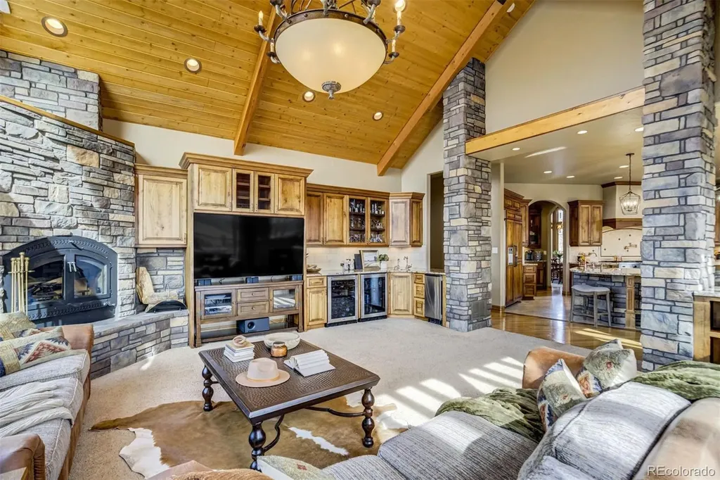 19155 Lochmere Court Monument CO 80132