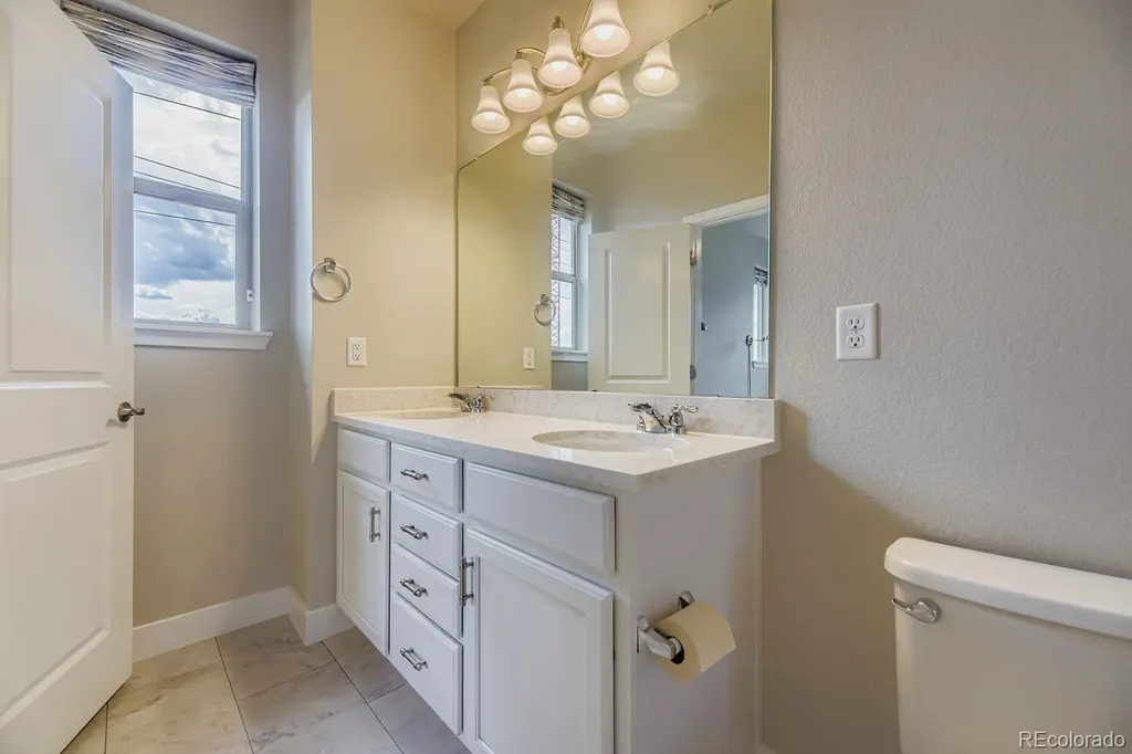 4180 E Warren Avenue Denver CO 80222