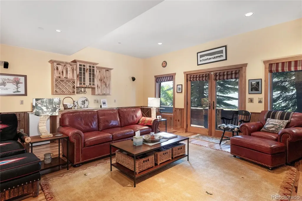 61 Farview Lane Grand Lake CO 80447