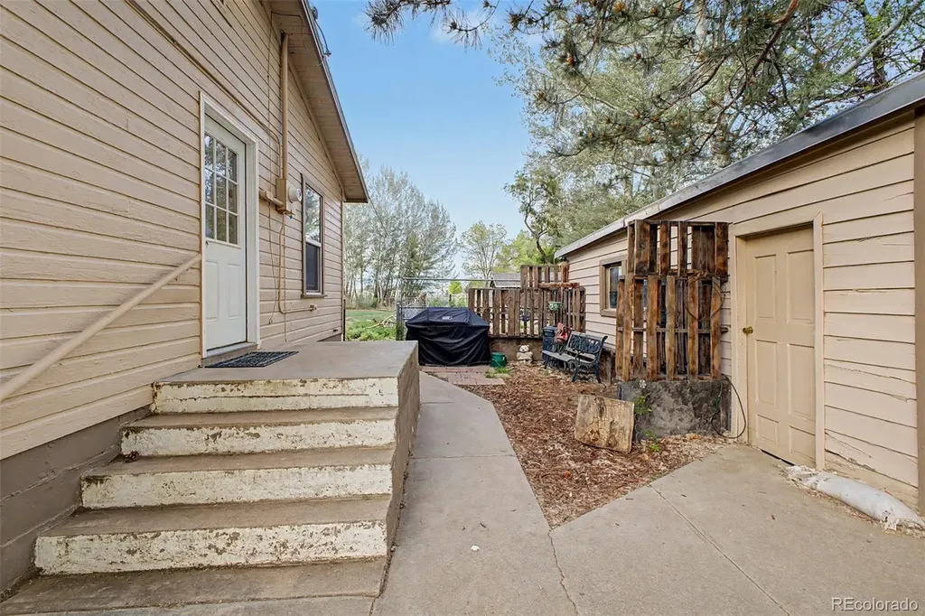 203 Railroad Avenue Weldona CO 80653