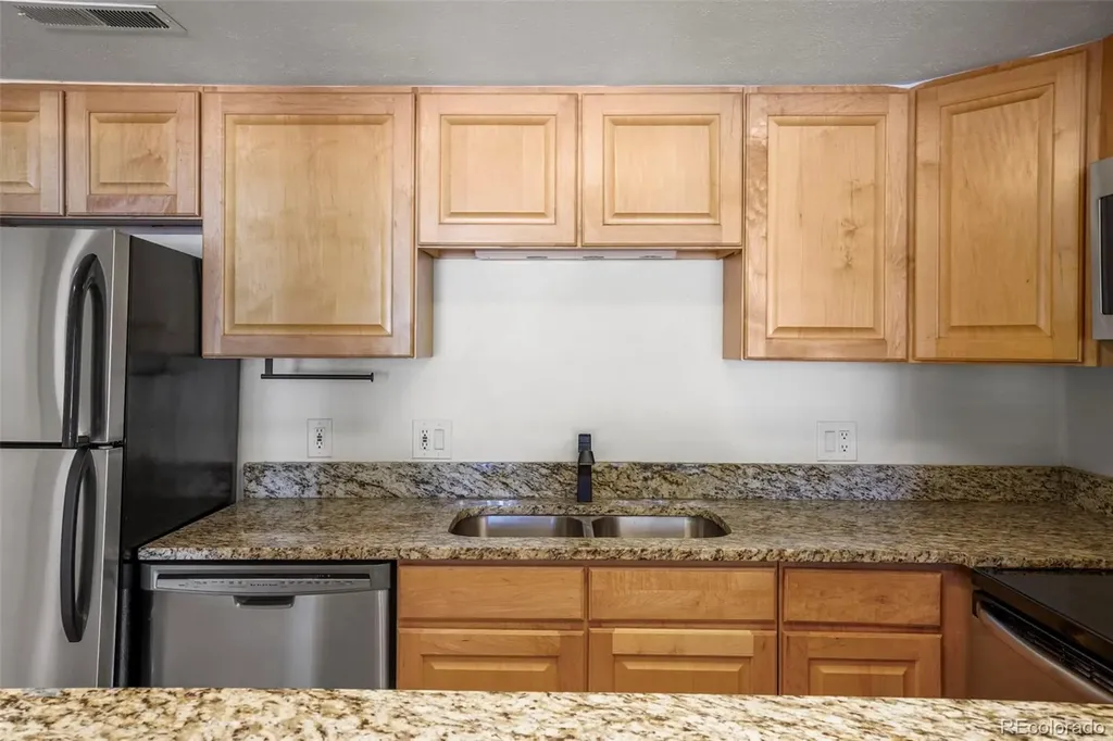 2525 S Dayton Way Denver CO 80231