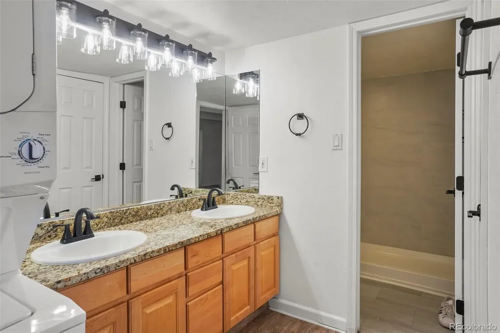 2525 S Dayton Way Denver CO 80231