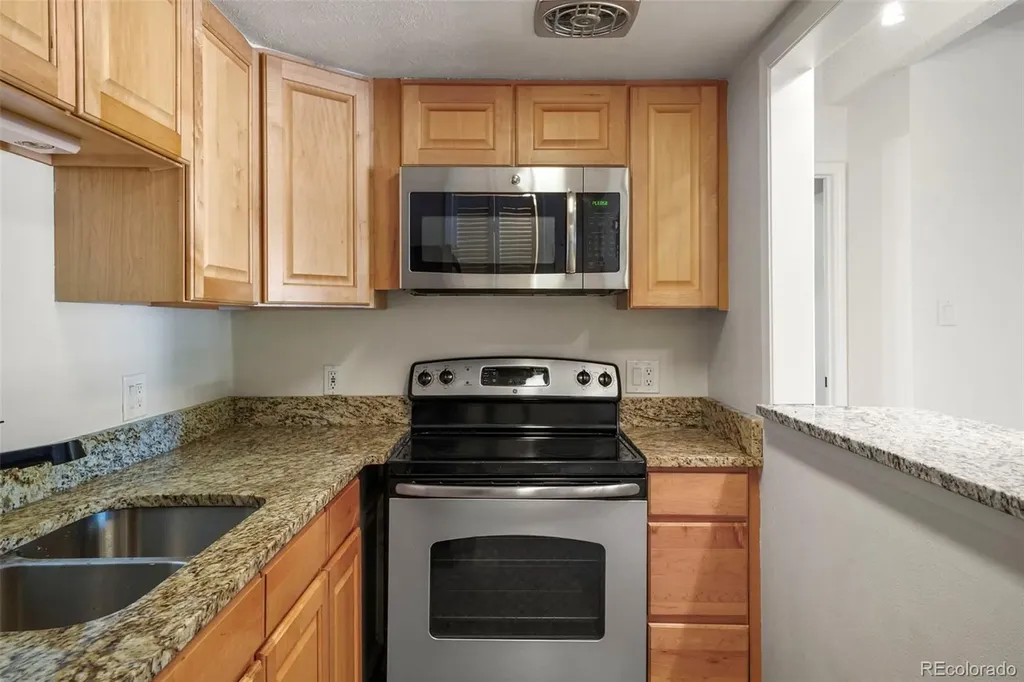 2525 S Dayton Way Denver CO 80231