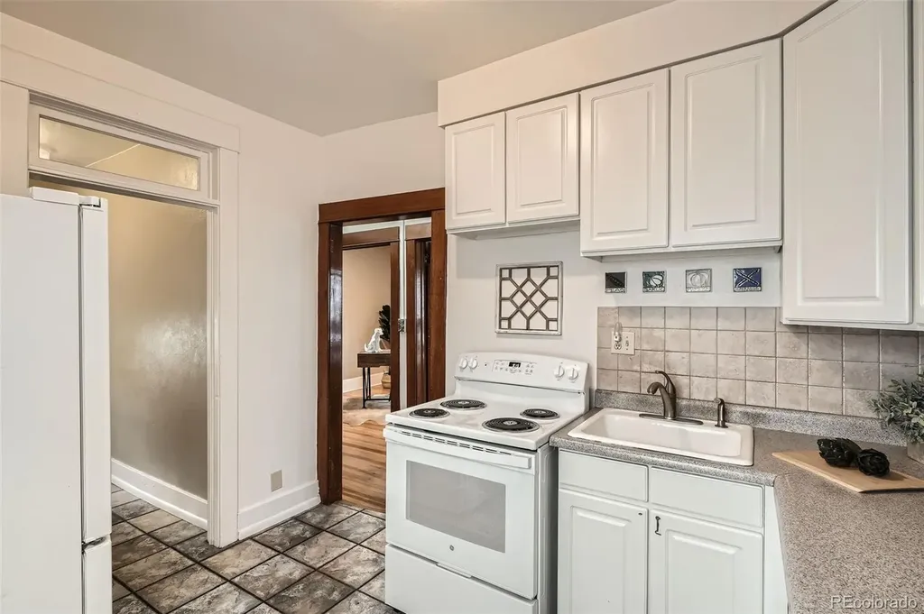 827 S Sherman Street Denver CO 80209