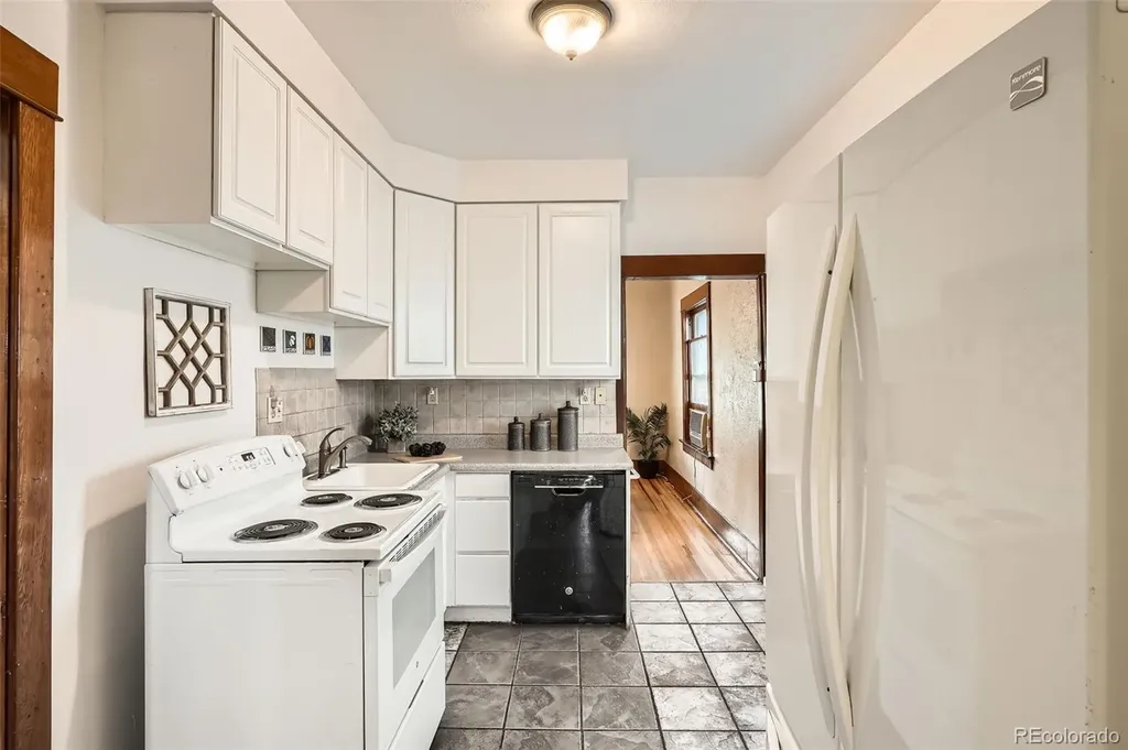 827 S Sherman Street Denver CO 80209