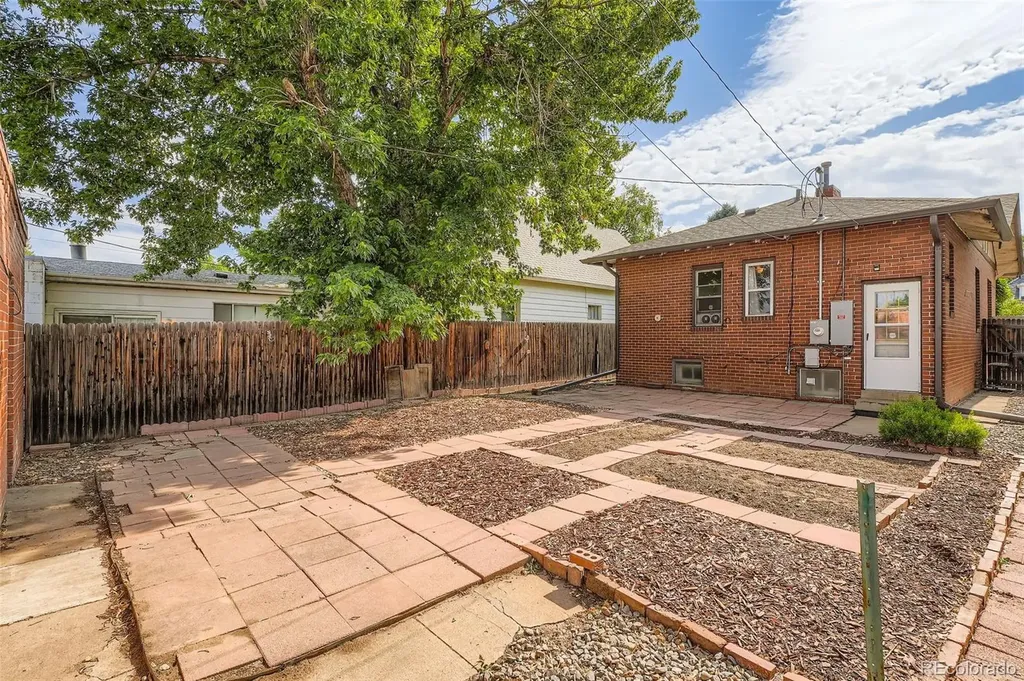 827 S Sherman Street Denver CO 80209