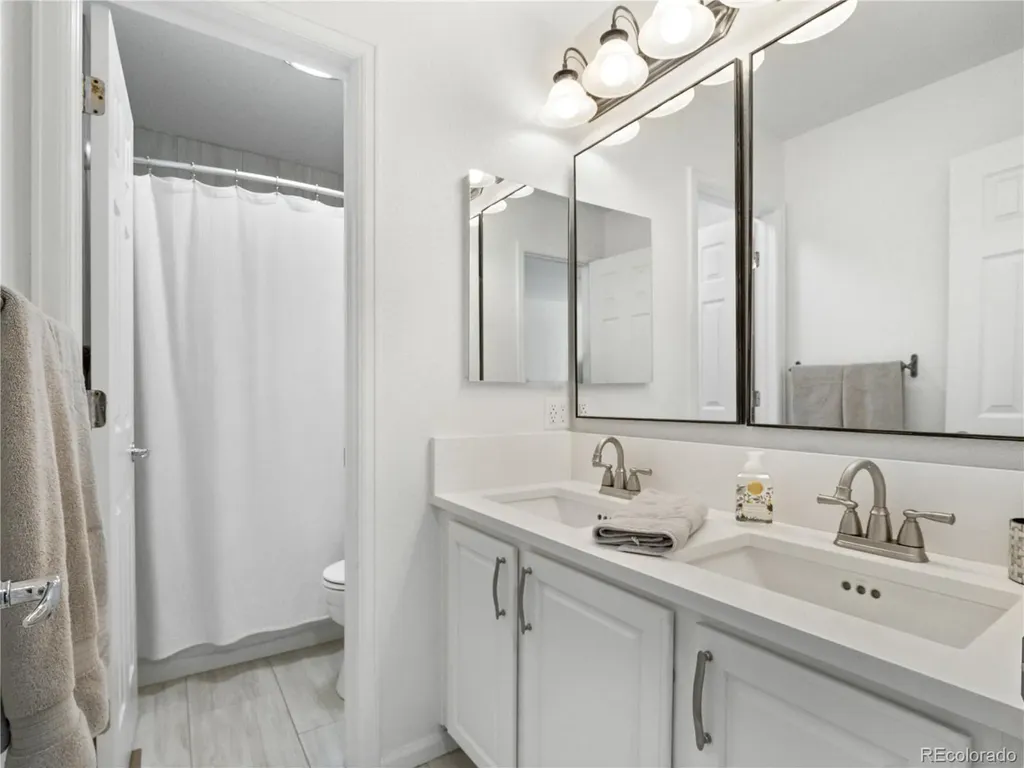 3360 Ashworth Avenue Highlands Ranch CO 80126