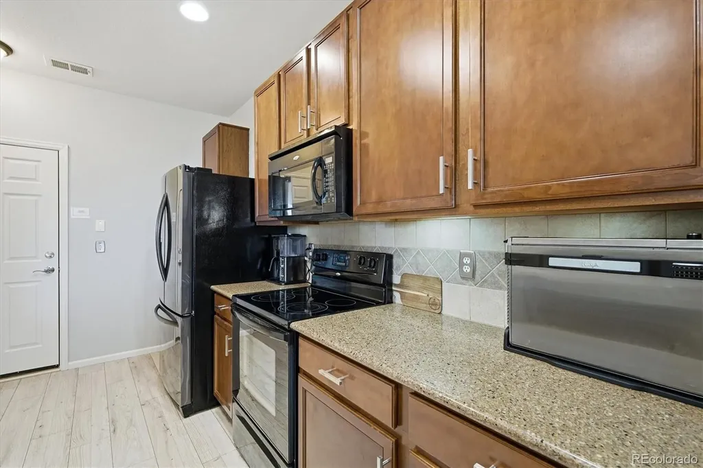 12753 Leyden Street Thornton CO 80602