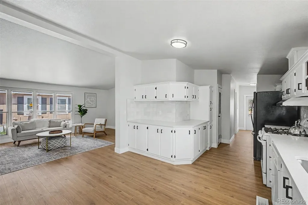 10598 Barron Circle Longmont CO 80504