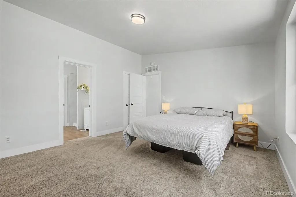 10598 Barron Circle Longmont CO 80504