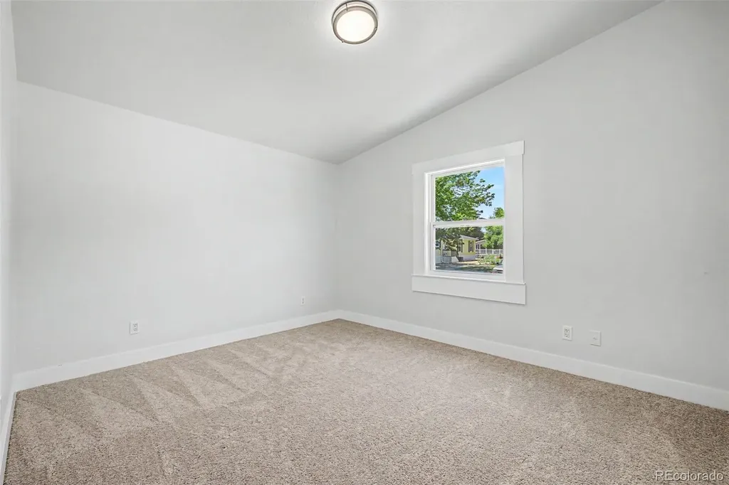 10598 Barron Circle Longmont CO 80504
