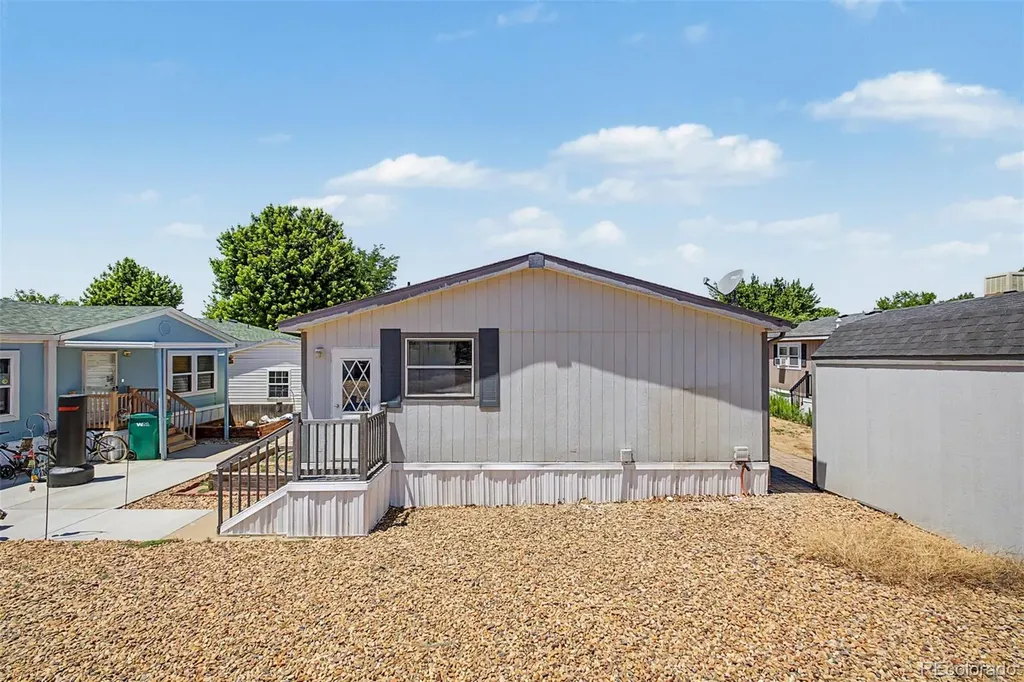 10598 Barron Circle Longmont CO 80504