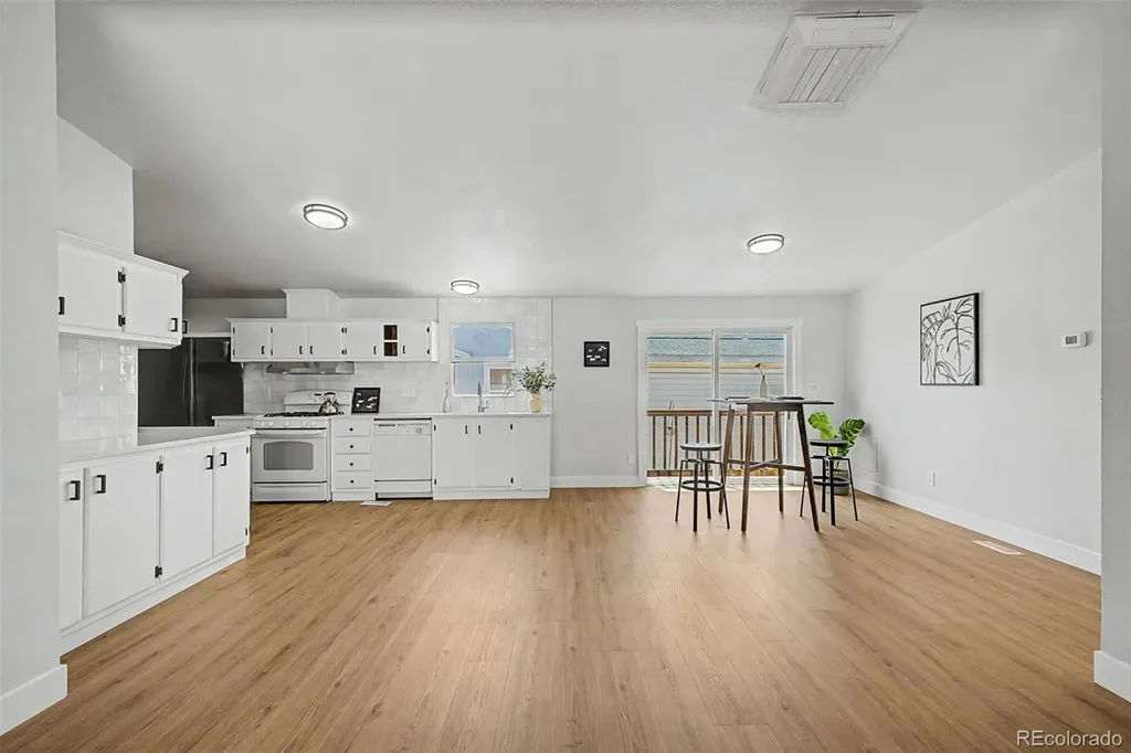 10598 Barron Circle Longmont CO 80504