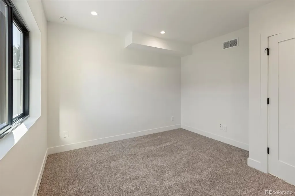 1715 Grove Street Denver CO 80204