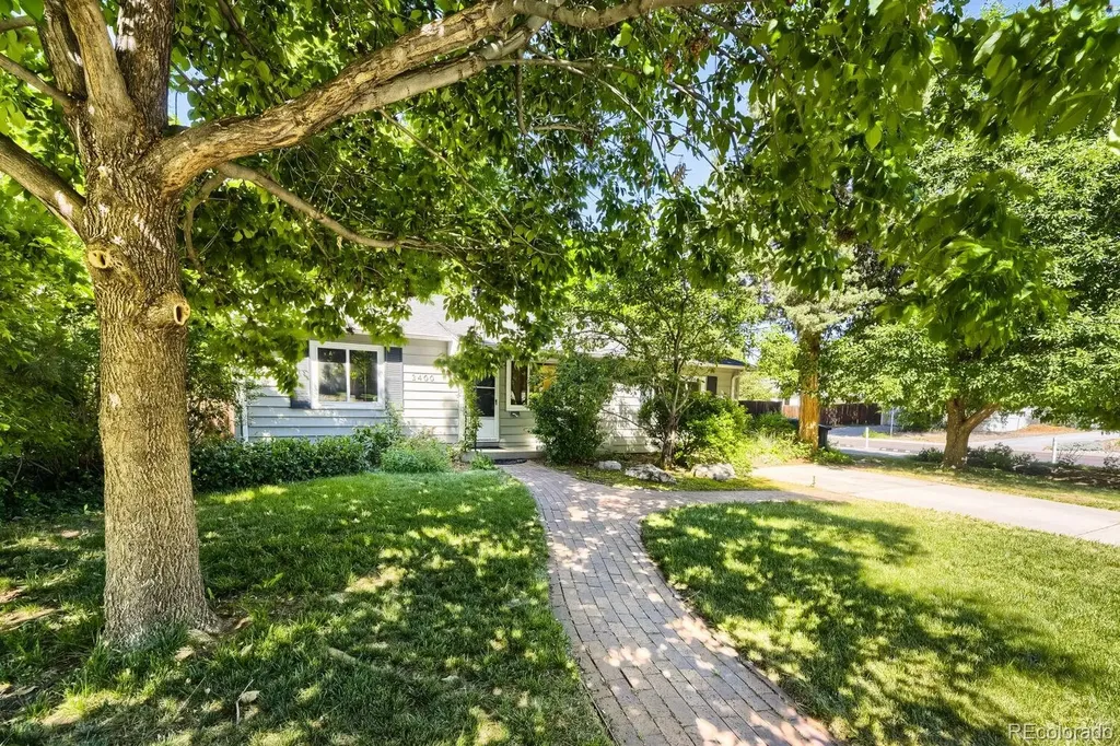 3400 E Nielsen Lane Denver CO 80210