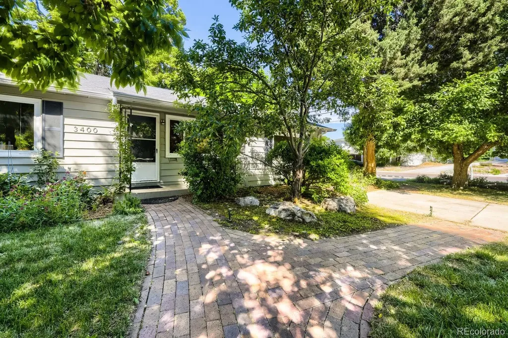 3400 E Nielsen Lane Denver CO 80210