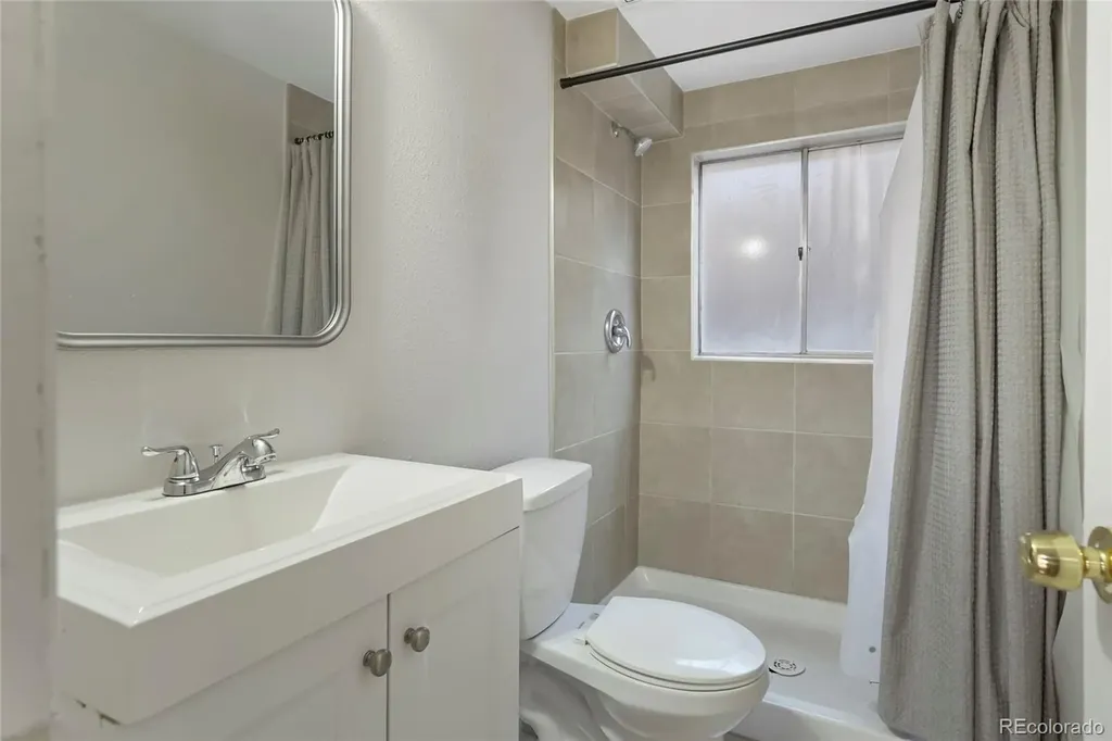 1570 Tamarac Street Denver CO 80220