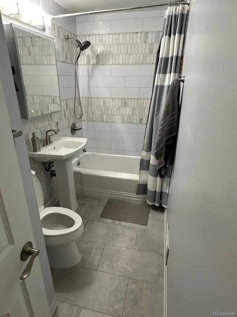 827 S Umatilla Way Denver CO 80223