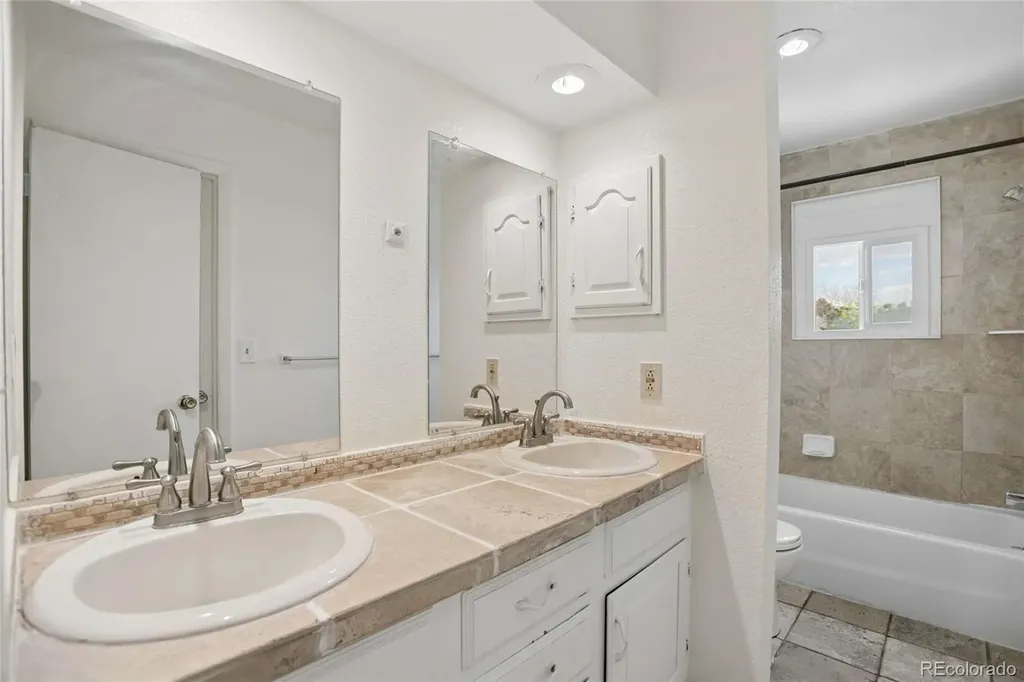 13958 E Idaho Drive Aurora CO 80012