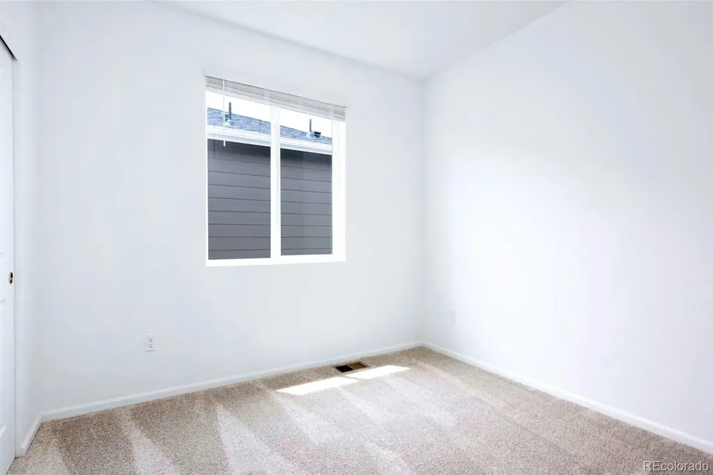 5323 Spalding Place Longmont CO 80504