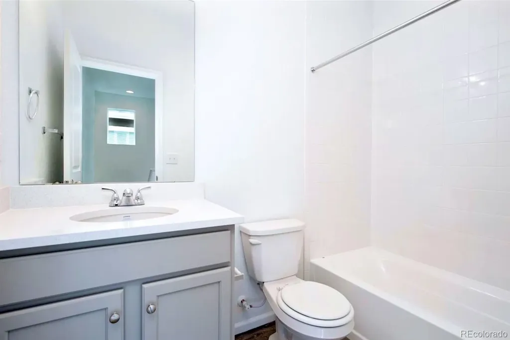 5323 Spalding Place Longmont CO 80504