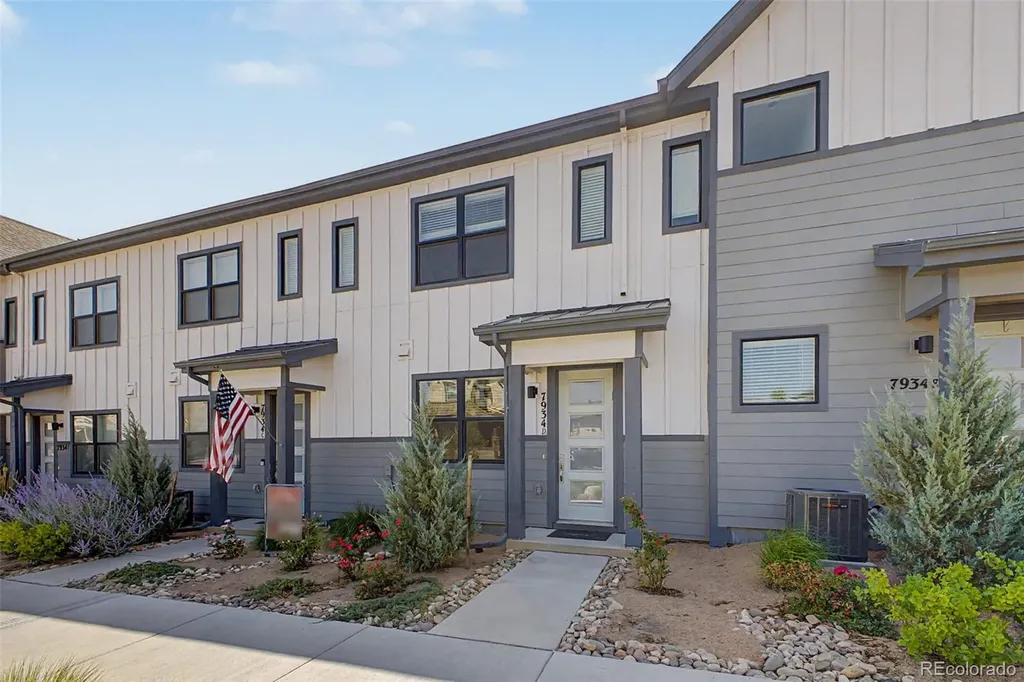 7934 Slate River Street Littleton CO 80125