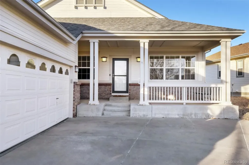7769 S Algonquian Way Aurora CO 80016