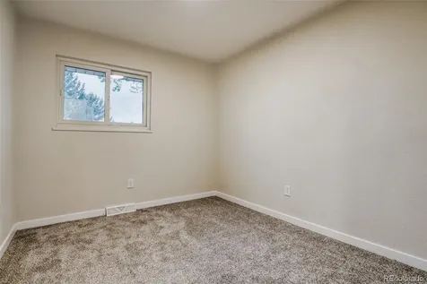 2123 S Olathe Street Aurora CO 80013