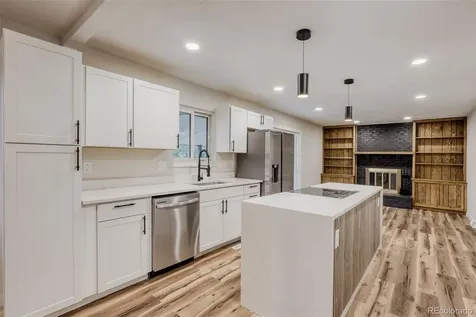 2123 S Olathe Street Aurora CO 80013