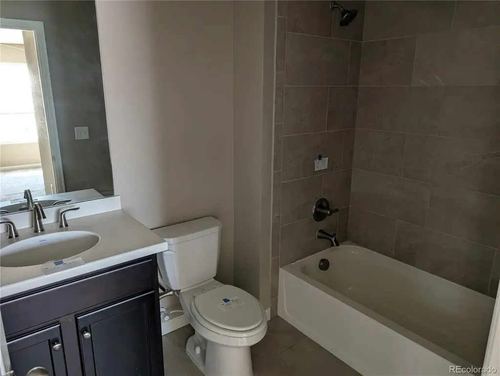 27746 E Frost Place Aurora CO 80016
