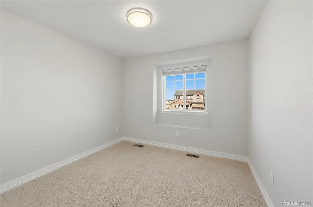 7363 S Scottsburg Way Aurora CO 80016