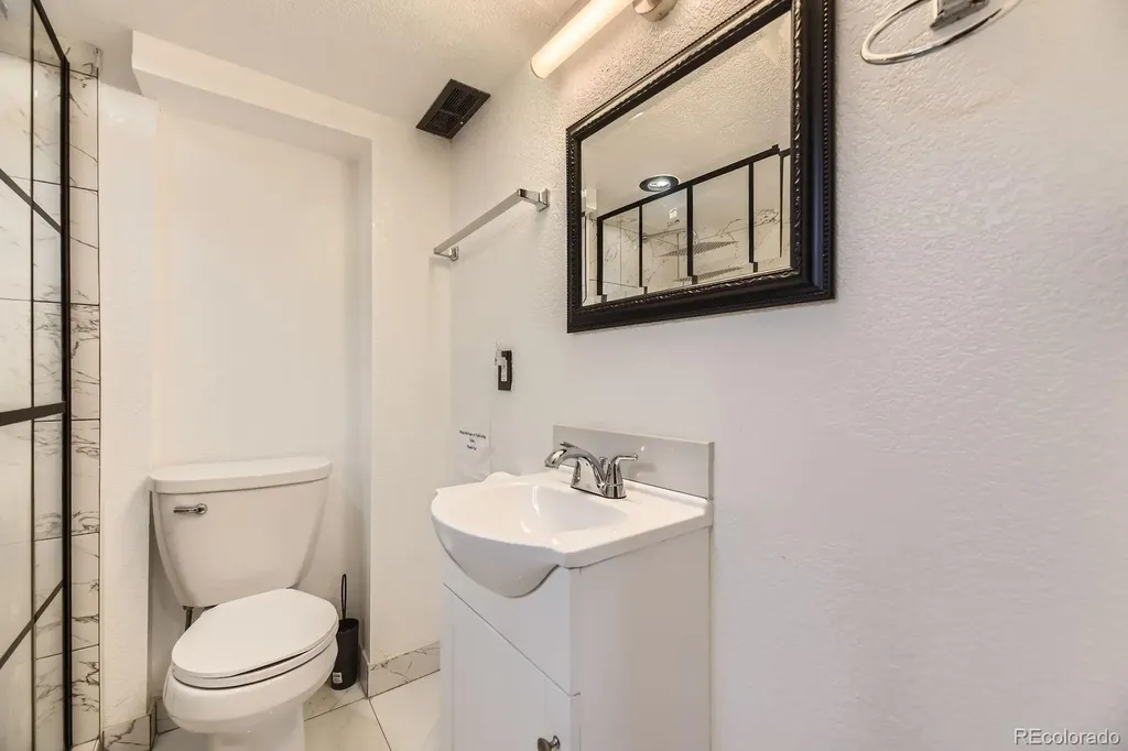 10633 E 6th Place Aurora CO 80010