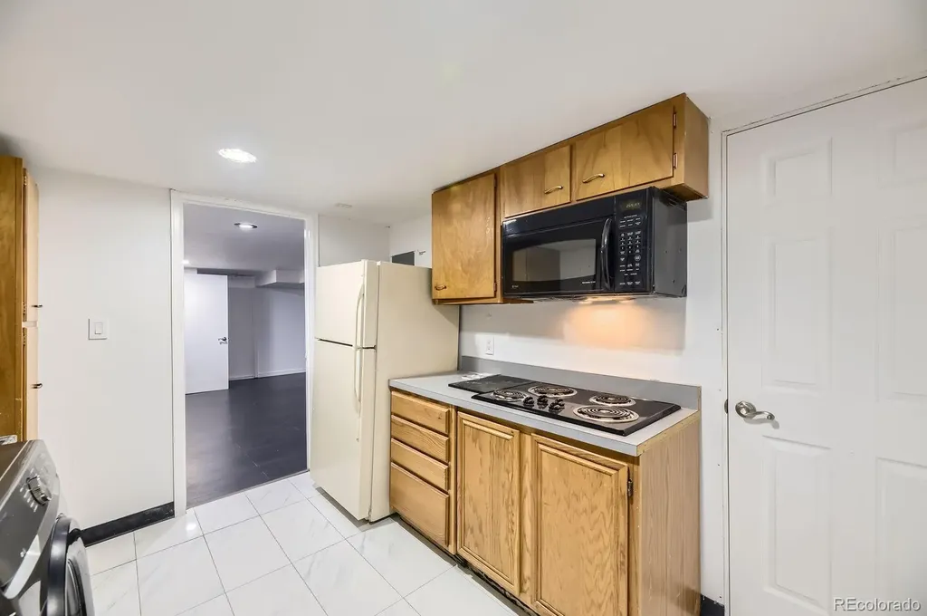 10633 E 6th Place Aurora CO 80010