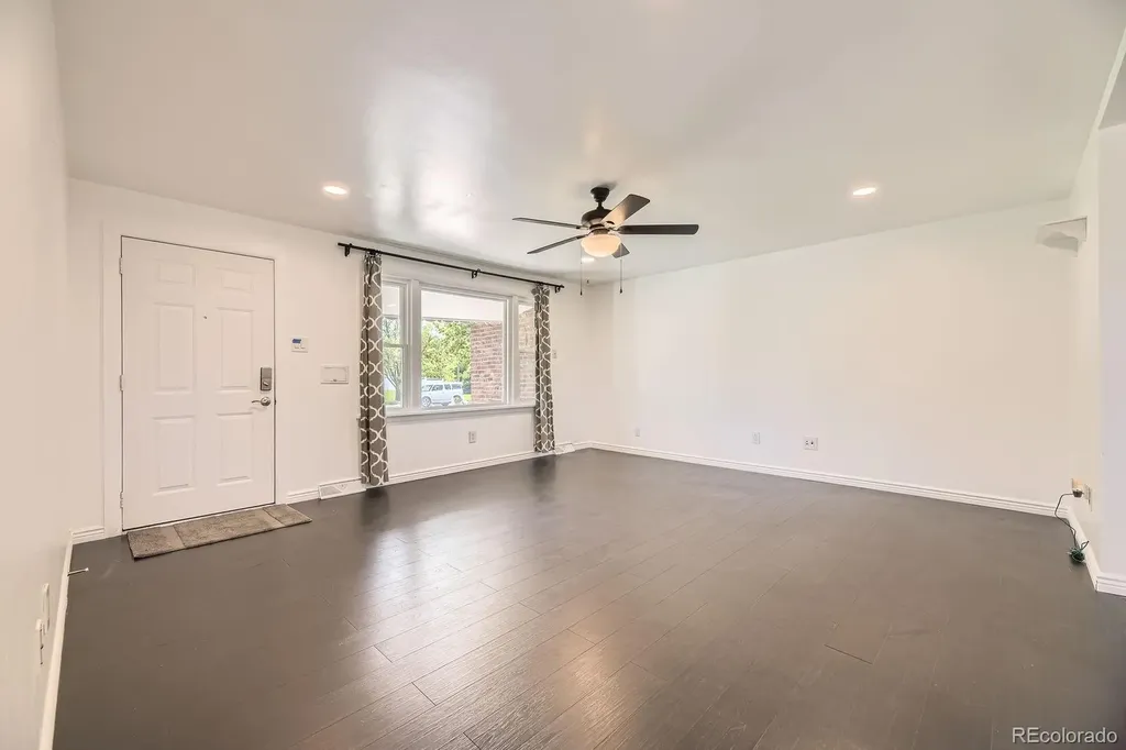 10633 E 6th Place Aurora CO 80010