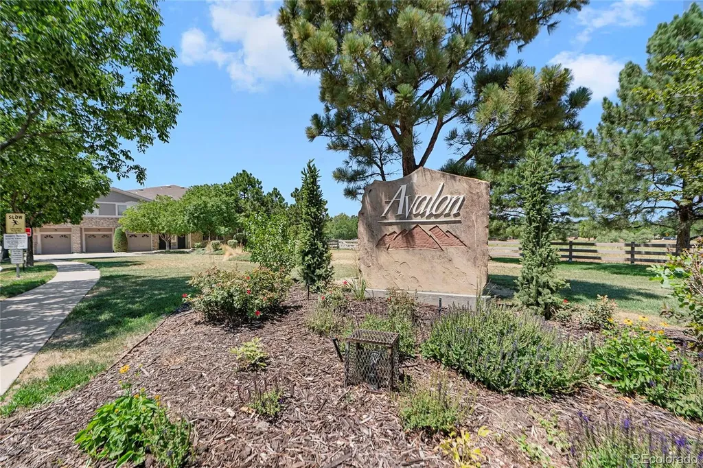 4251 S Blackhawk Circle Aurora CO 80014