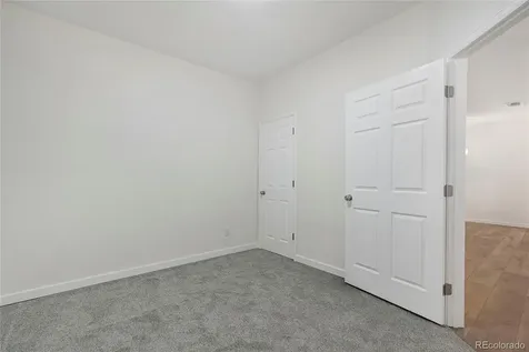 4251 S Blackhawk Circle Aurora CO 80014