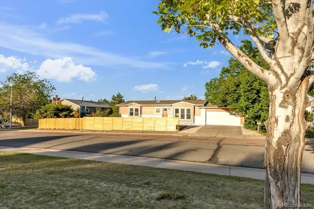 9696 Downing Street Denver CO 80229