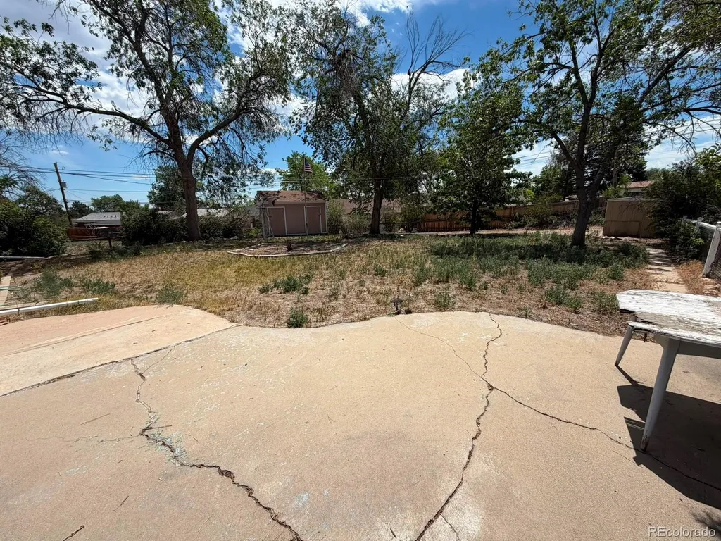 8252 Adams Way Denver CO 80221