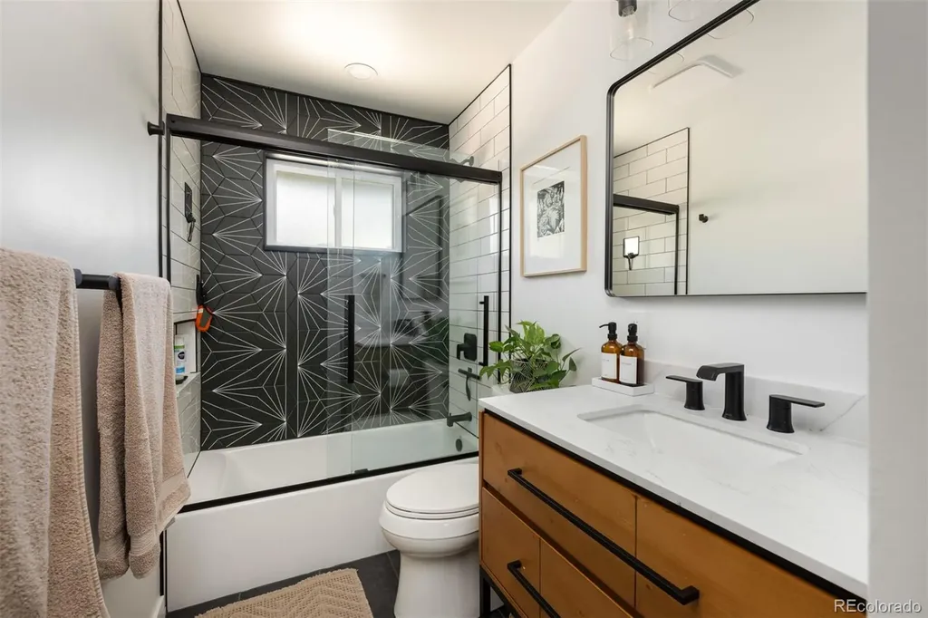 11056 W 62nd Avenue Arvada CO 80004