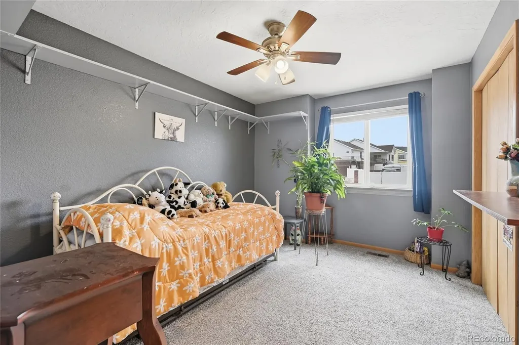 859 N 7th Street Johnstown CO 80534